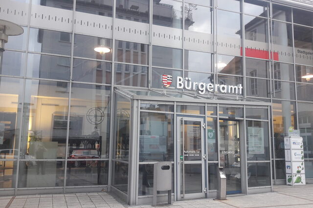 Eingang Bürgeramt Neu-Isenburg, Schulgasse 1