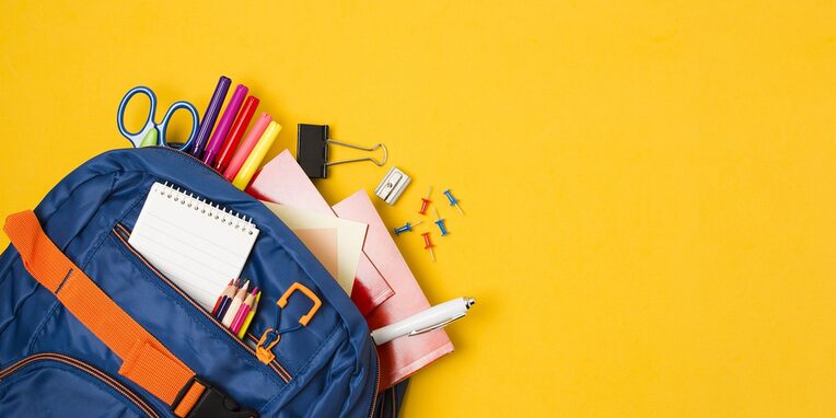 Schulmaterial, Schreibwaren, Rucksack.