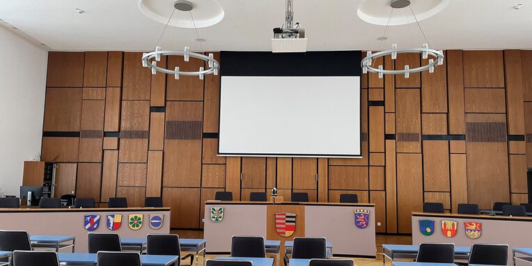 Plenarsaal im Rathaus Neu-Isenburg