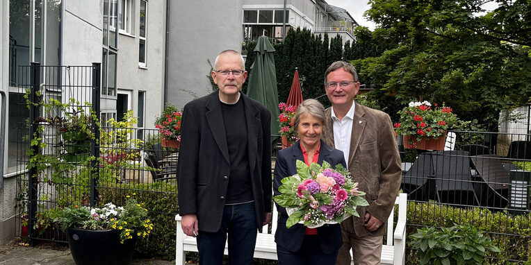 vlnr: Joachim Günther, Gundula Sauerer und Bürgermeister Dirk Gene Hagelstein