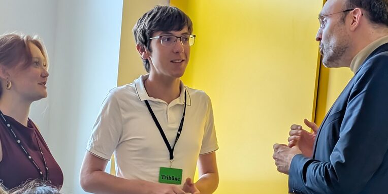 v.l.n.r. Die Vorsitzenden des Kernteams des Jugendforums Katharina Klug und Christian Adam sowie Christoph Schmid, Referent von MdB Björn Simon