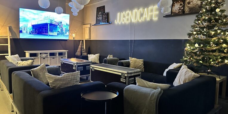 Sitzecke, Lounge im Jugendcafé