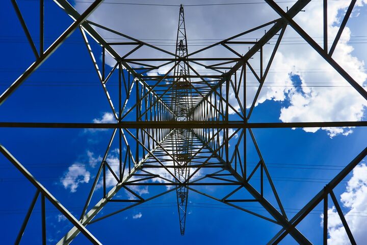 Perspektive eines Strpmmastes